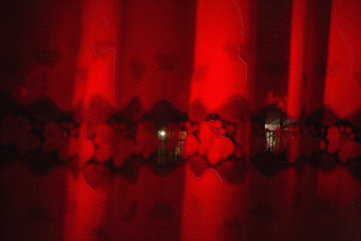 http://www.dvinainvasione.com/files/gimgs/1_intromostra.gif